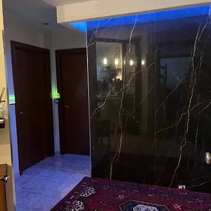 https://bb-luxury-lecce.lecce-hotels.com